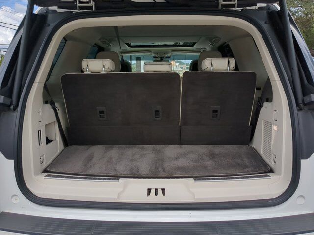 2022 Lincoln Navigator Black Label