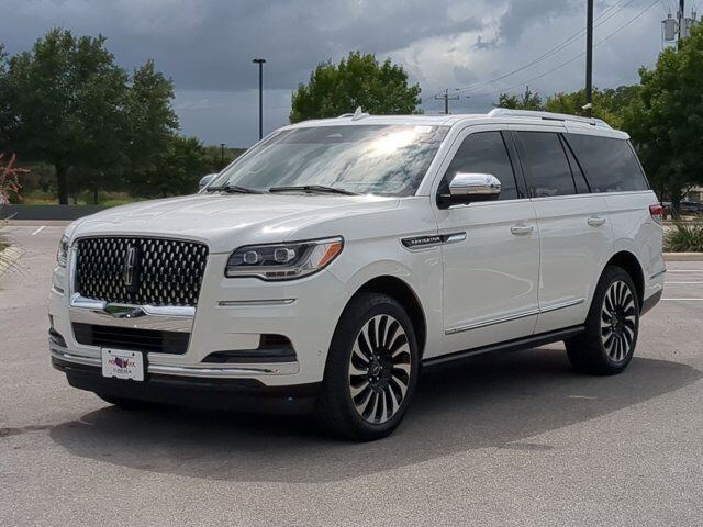 2022 Lincoln Navigator Black Label