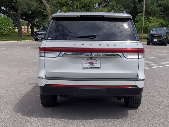 2022 Lincoln Navigator Black Label