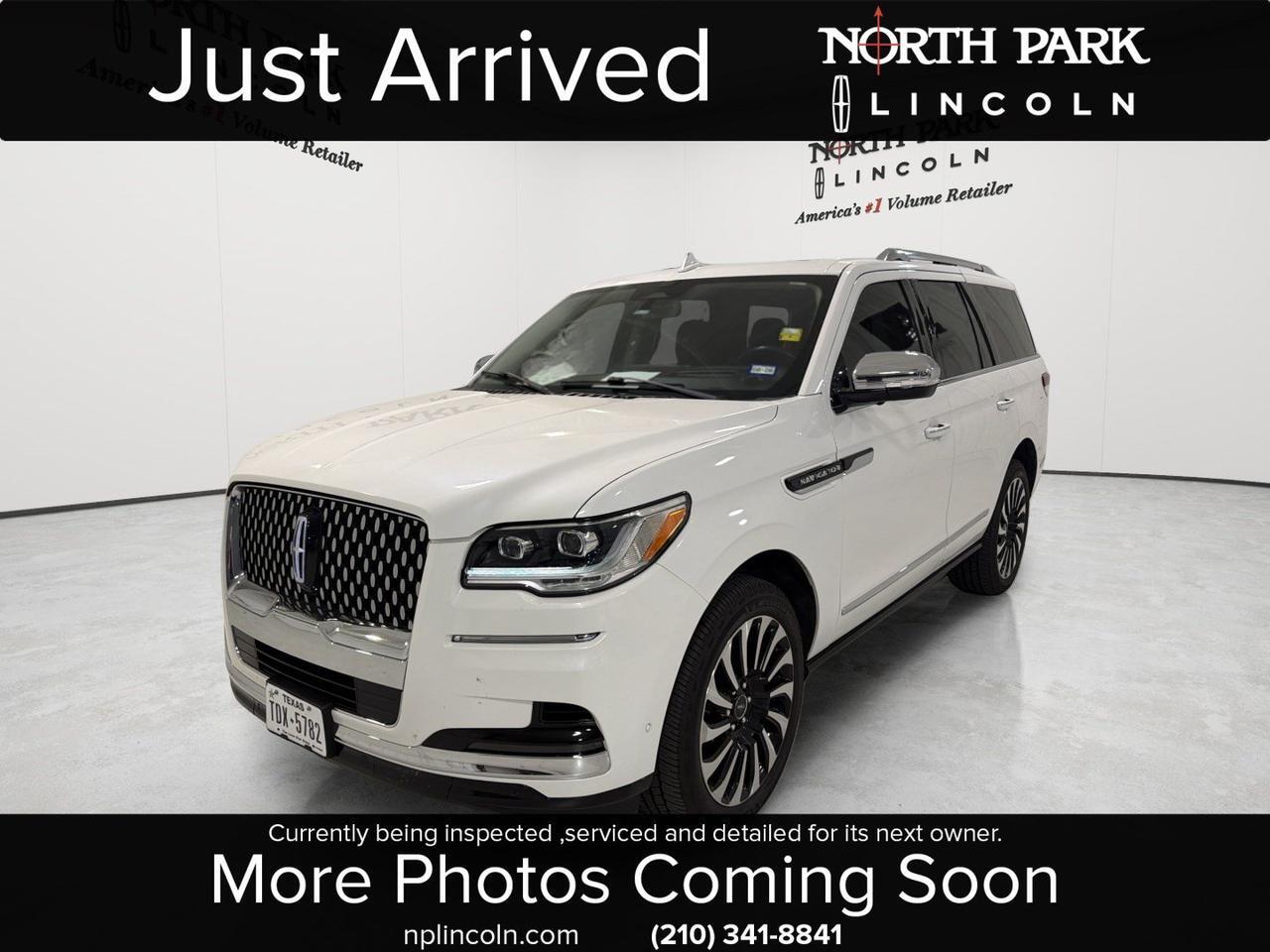 2022 Lincoln Navigator