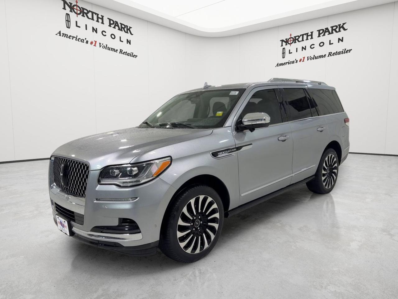 2022 Lincoln Navigator