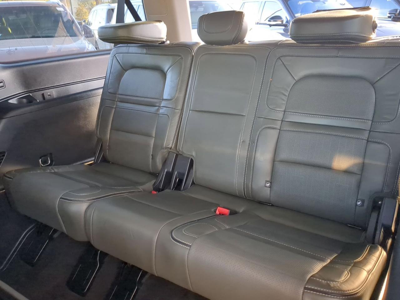 2022 Lincoln Navigator L Black Label