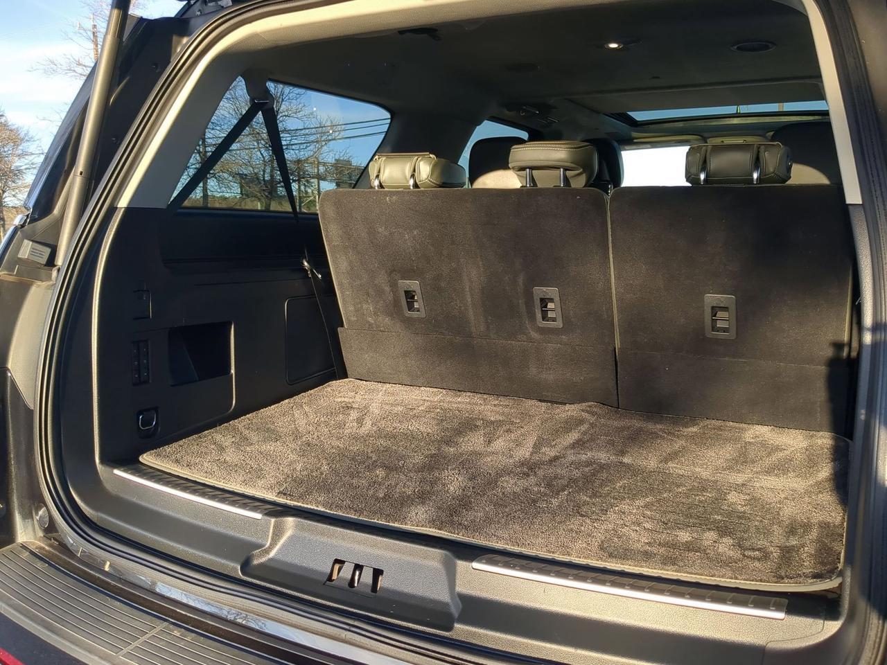 2022 Lincoln Navigator L Black Label