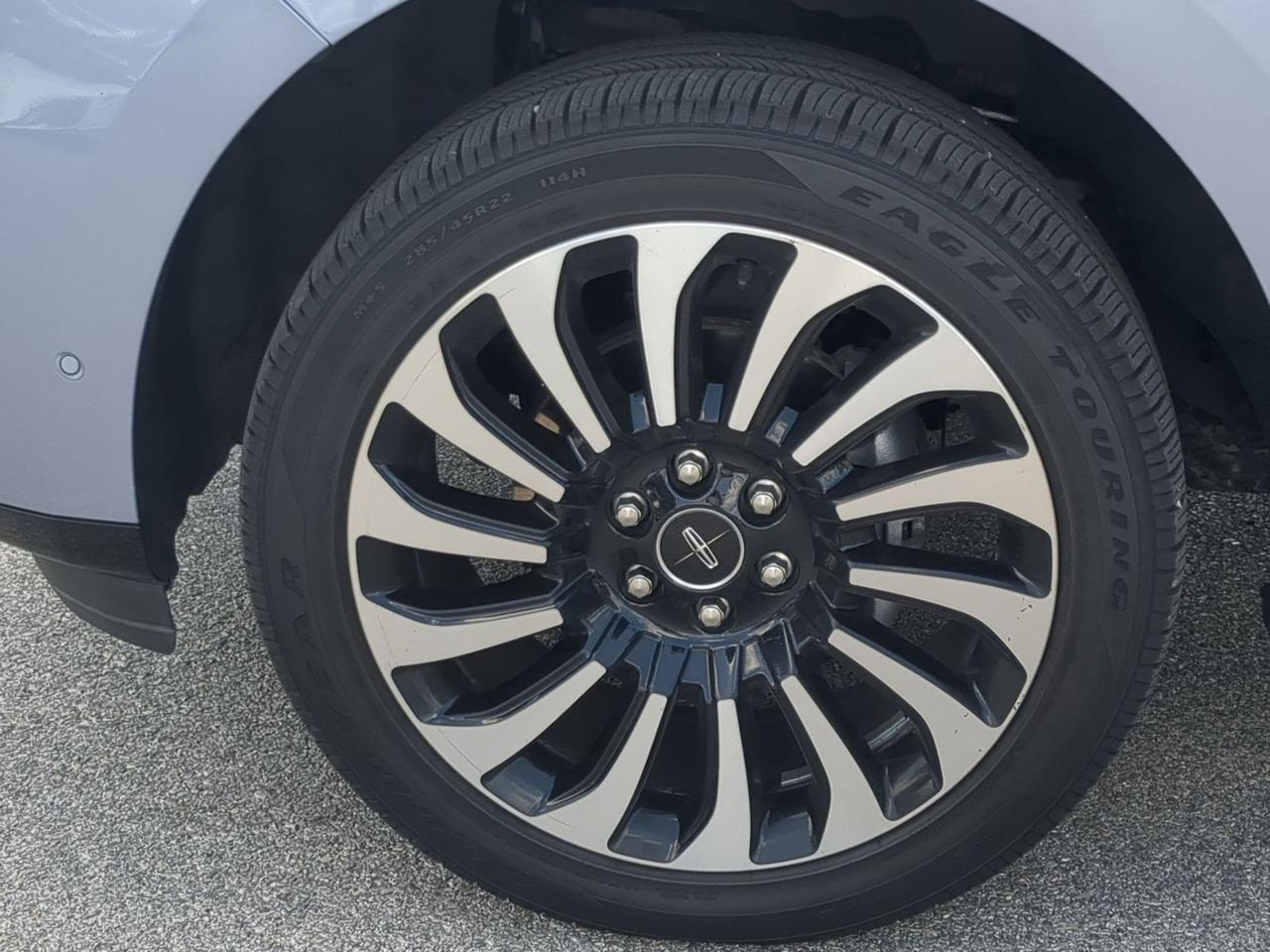 2022 Lincoln Navigator L Black Label