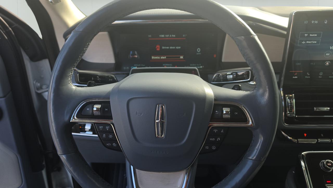 2022 Lincoln Navigator L Black Label