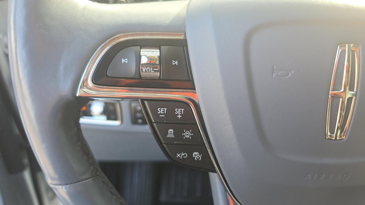 2022 Lincoln Navigator L Black Label