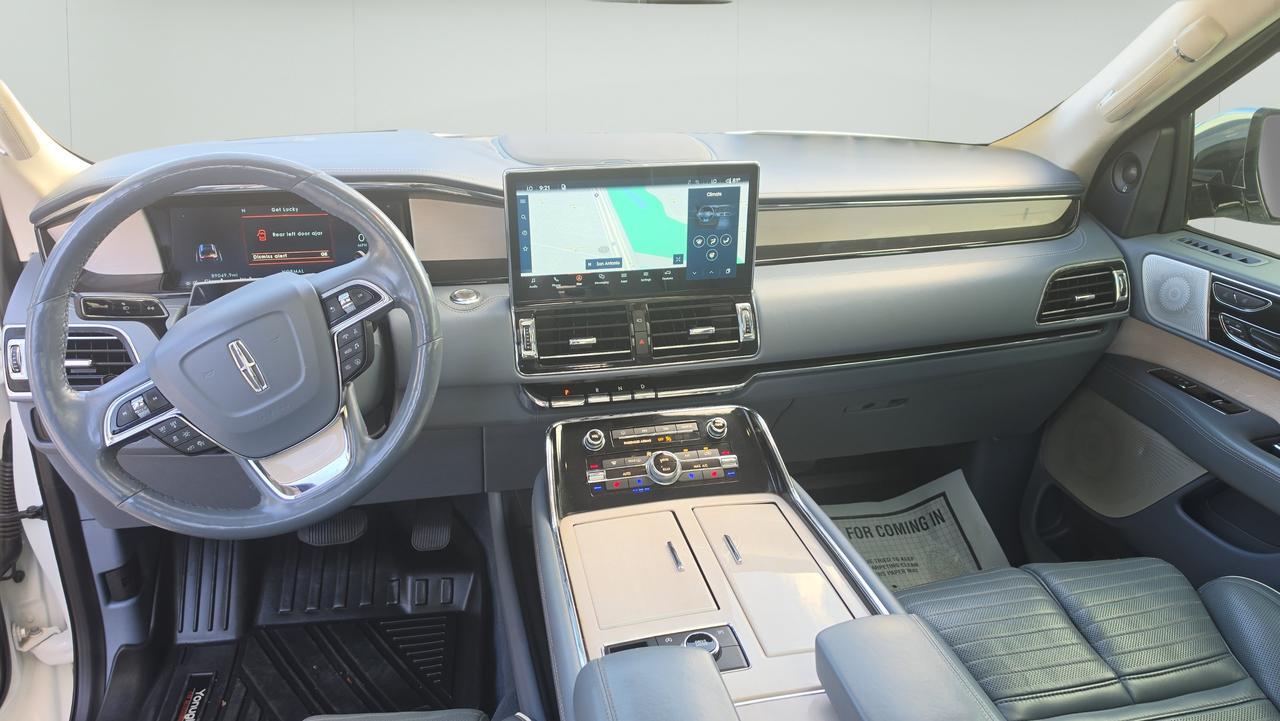 2022 Lincoln Navigator L Black Label