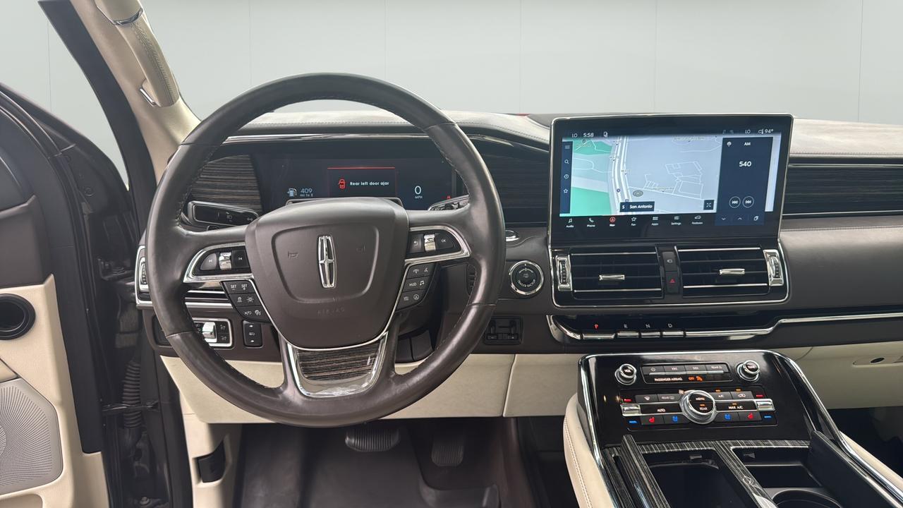 2022 Lincoln Navigator L Black Label