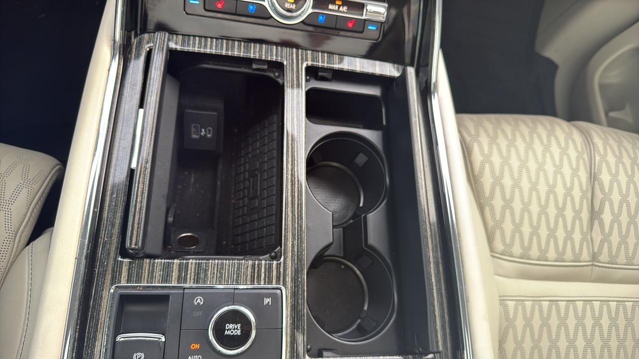 2022 Lincoln Navigator L Black Label