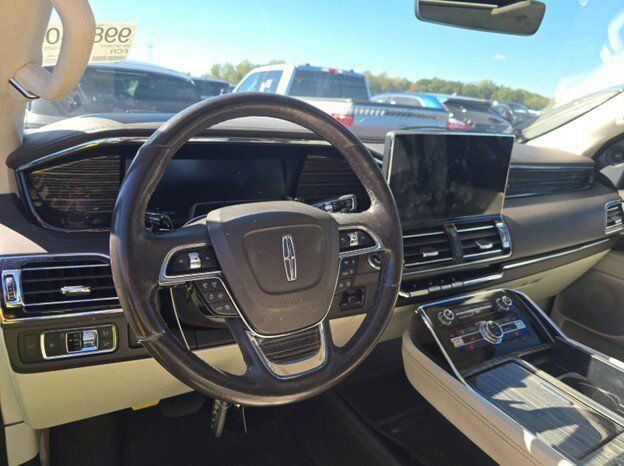 2022 Lincoln Navigator L Black Label