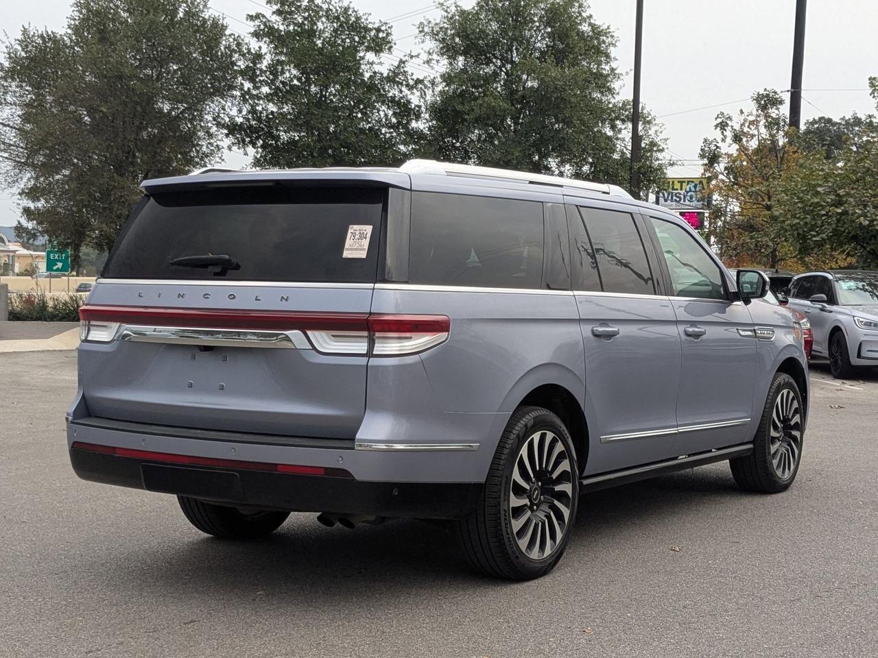 2022 Lincoln Navigator L Black Label