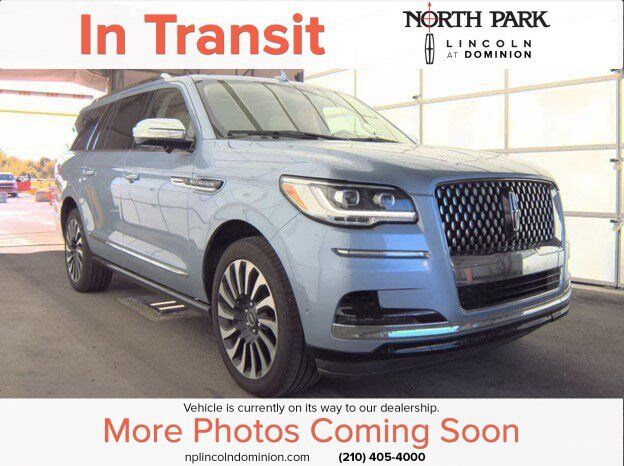 2022 Lincoln Navigator L Black Label
