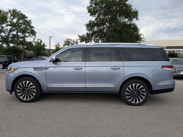 2022 Lincoln Navigator L Black Label