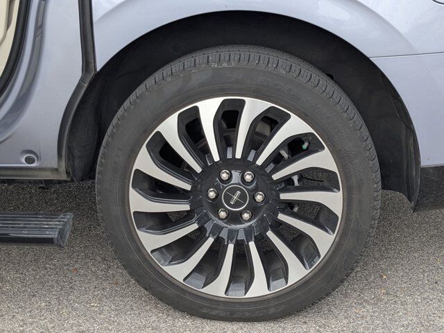 2022 Lincoln Navigator L Black Label