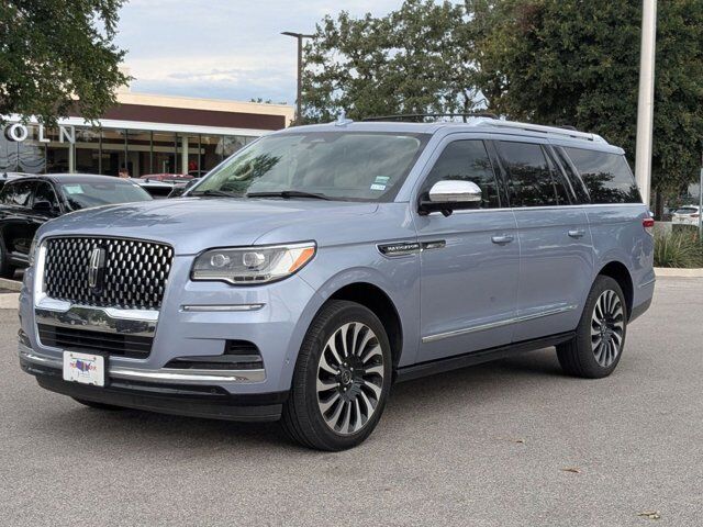 2022 Lincoln Navigator L Black Label