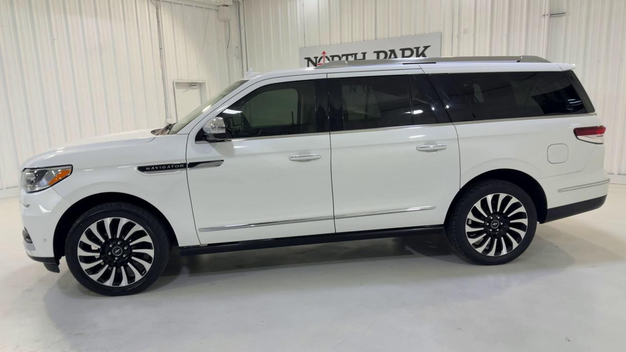 2022 Lincoln Navigator L Black Label San Antonio TX