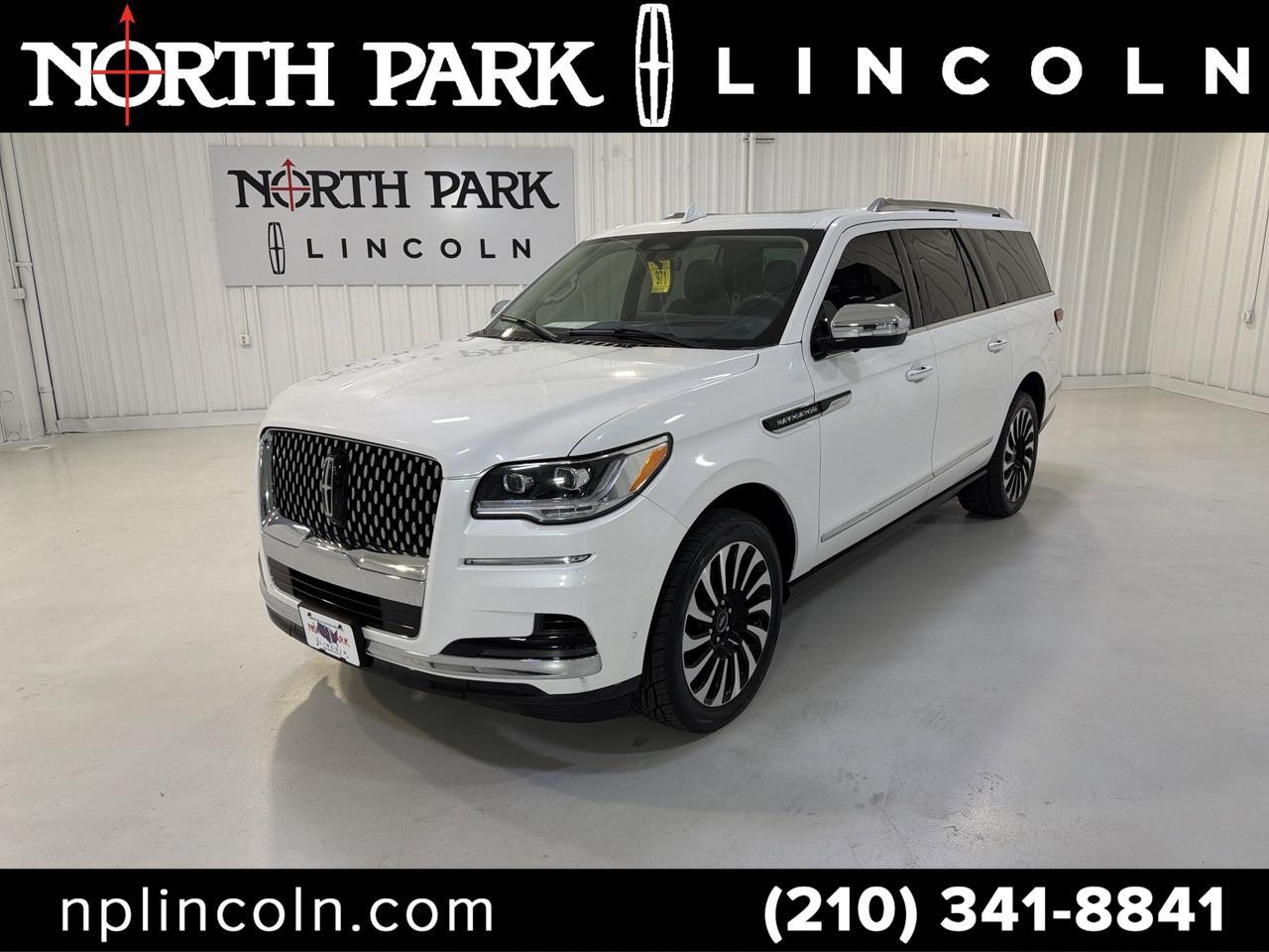 2022 Lincoln Navigator L