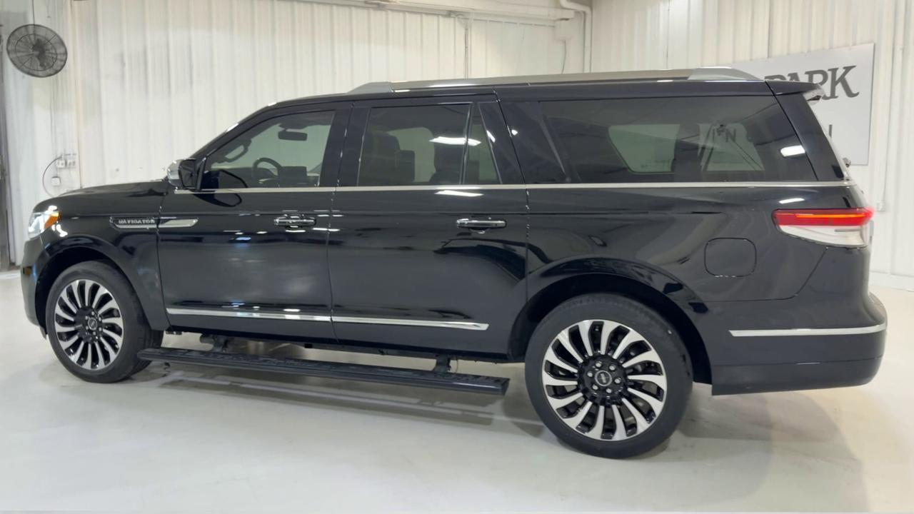 2022 Lincoln Navigator L Black Label San Antonio TX