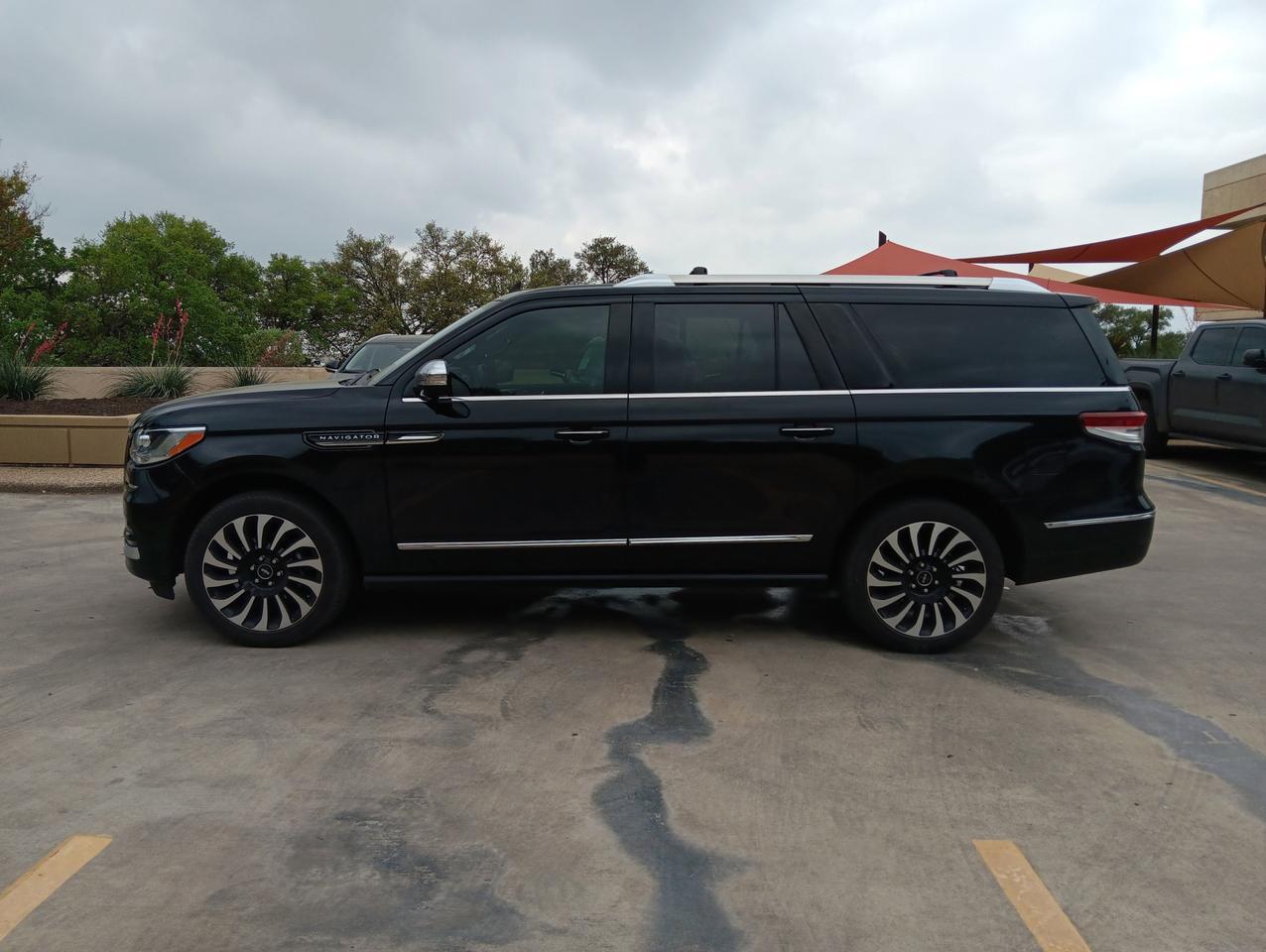 2022 Lincoln Navigator L