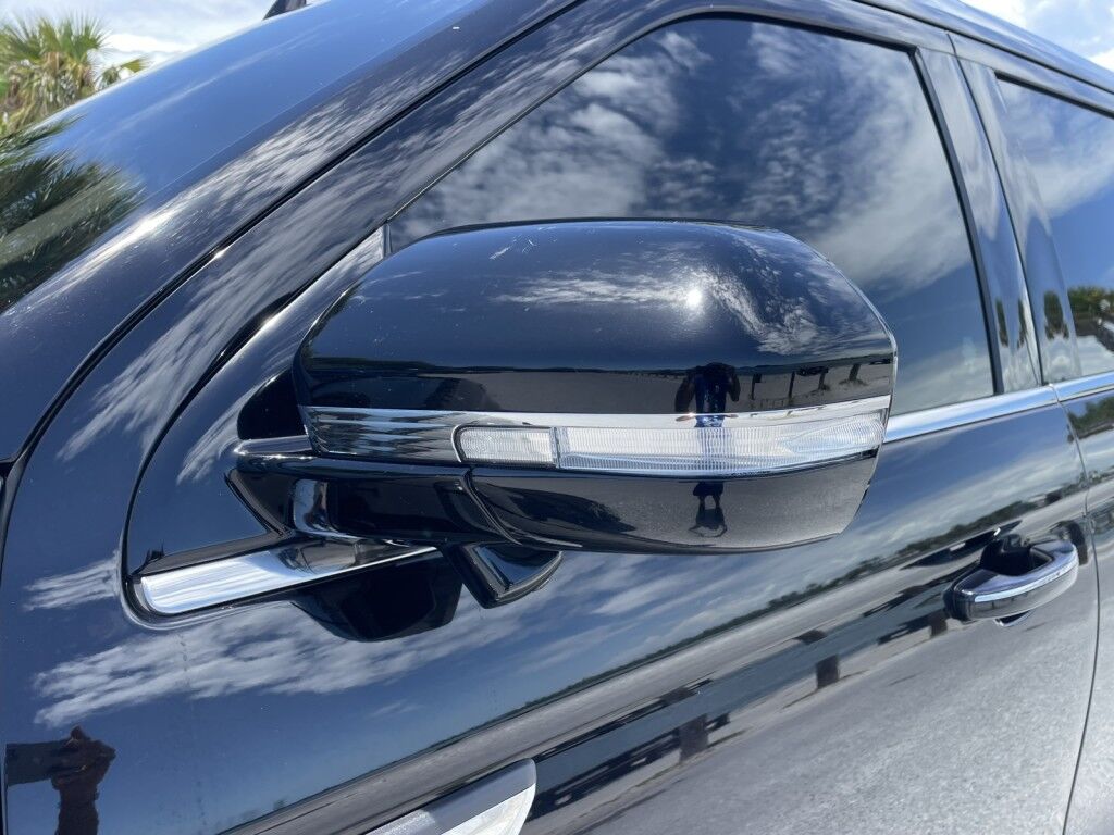 2022 Lincoln Navigator L RESERVE~REAR CAPTAIN MASSAGING SEATS~HEADS UP DISPLAY~ACTIVE PAR Sarasota FL