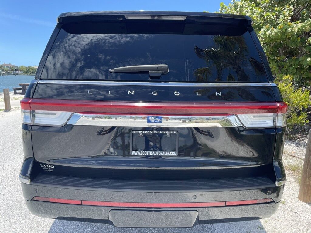 2022 Lincoln Navigator L RESERVE~REAR CAPTAIN MASSAGING SEATS~HEADS UP DISPLAY~ACTIVE PAR Sarasota FL
