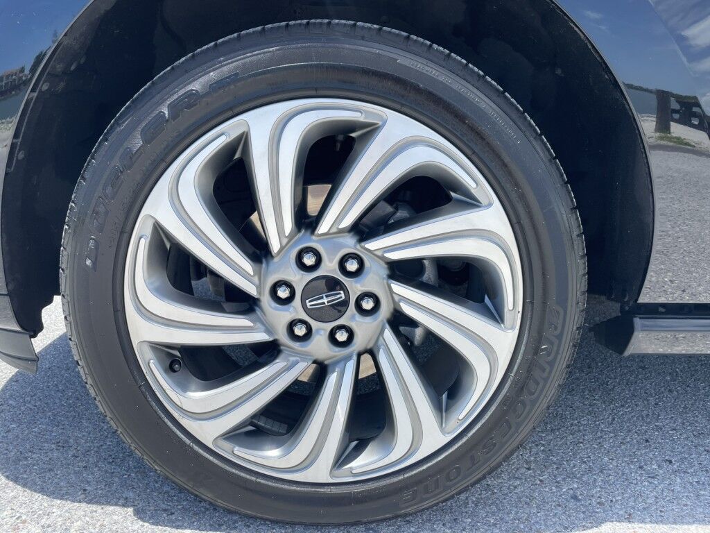 2022 Lincoln Navigator L RESERVE~REAR CAPTAIN MASSAGING SEATS~HEADS UP DISPLAY~ACTIVE PAR Sarasota FL