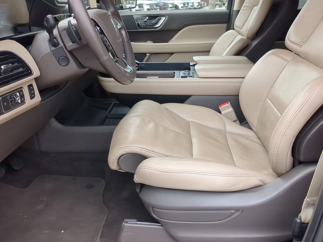 2022 Lincoln Navigator L Reserve