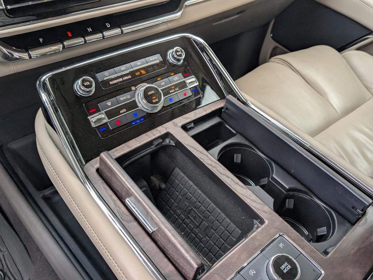 2022 Lincoln Navigator L Reserve