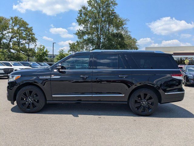 2022 Lincoln Navigator L Reserve