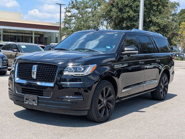 2022 Lincoln Navigator L Reserve