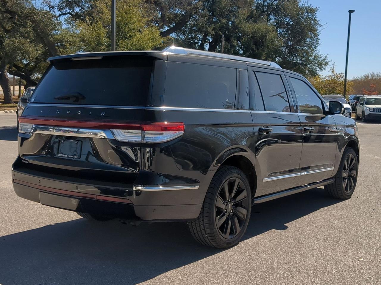 2022 Lincoln Navigator L Reserve