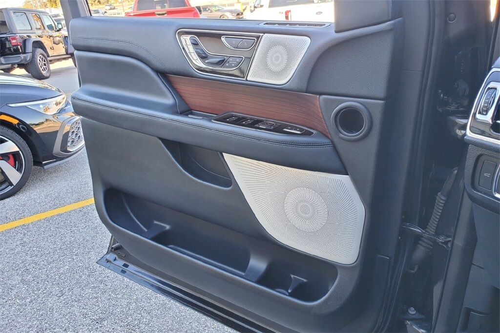 2022 Lincoln Navigator Reserve Hondo TX