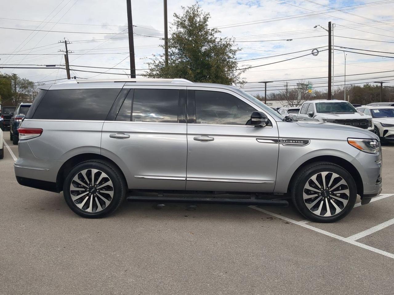 2022 Lincoln Navigator Reserve