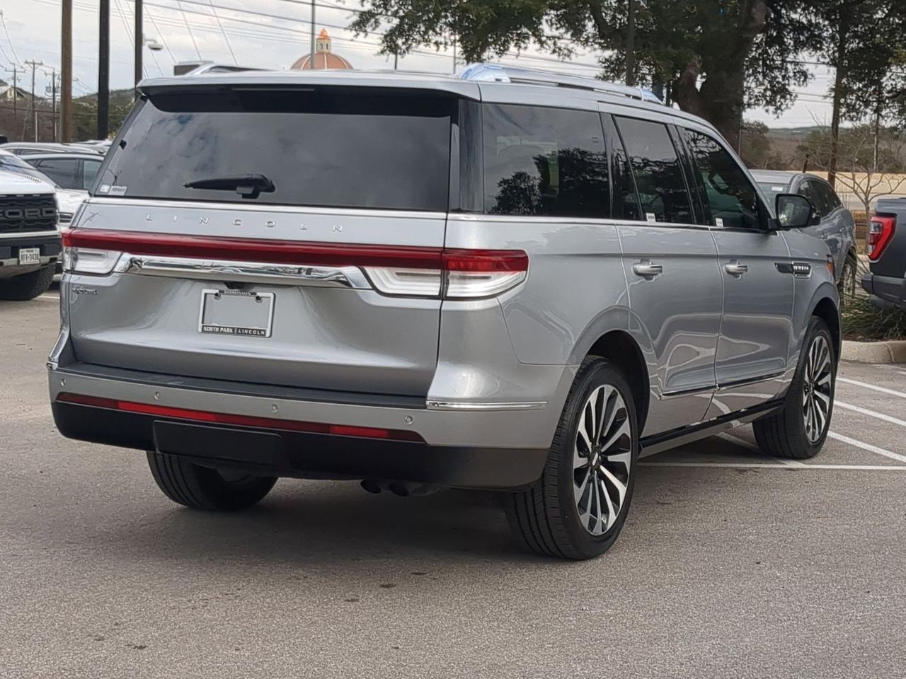2022 Lincoln Navigator Reserve