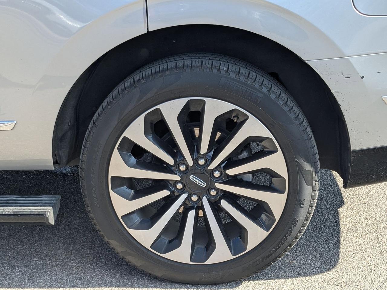 2022 Lincoln Navigator Reserve