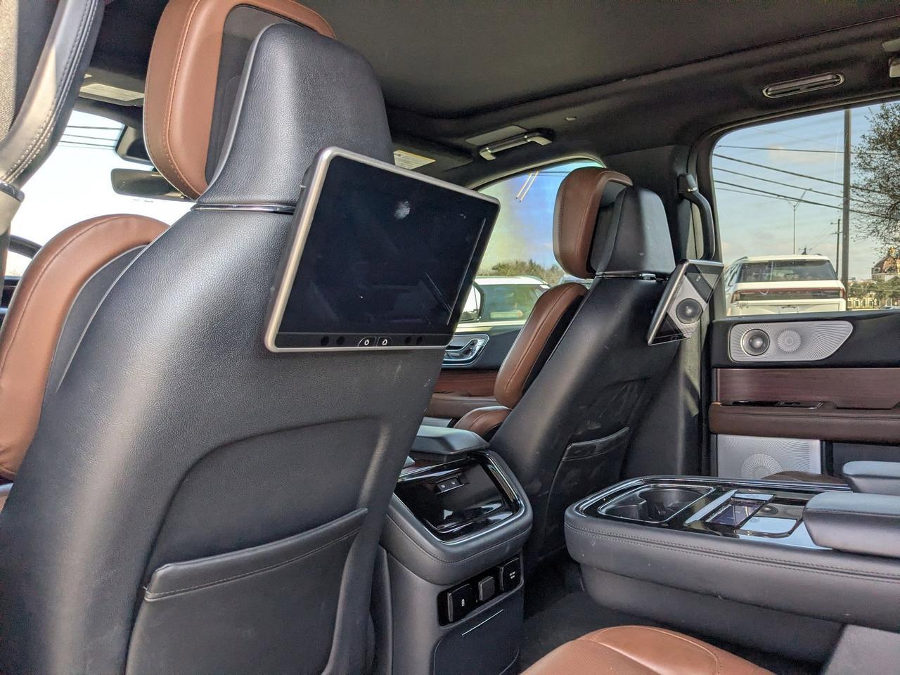 2022 Lincoln Navigator Reserve