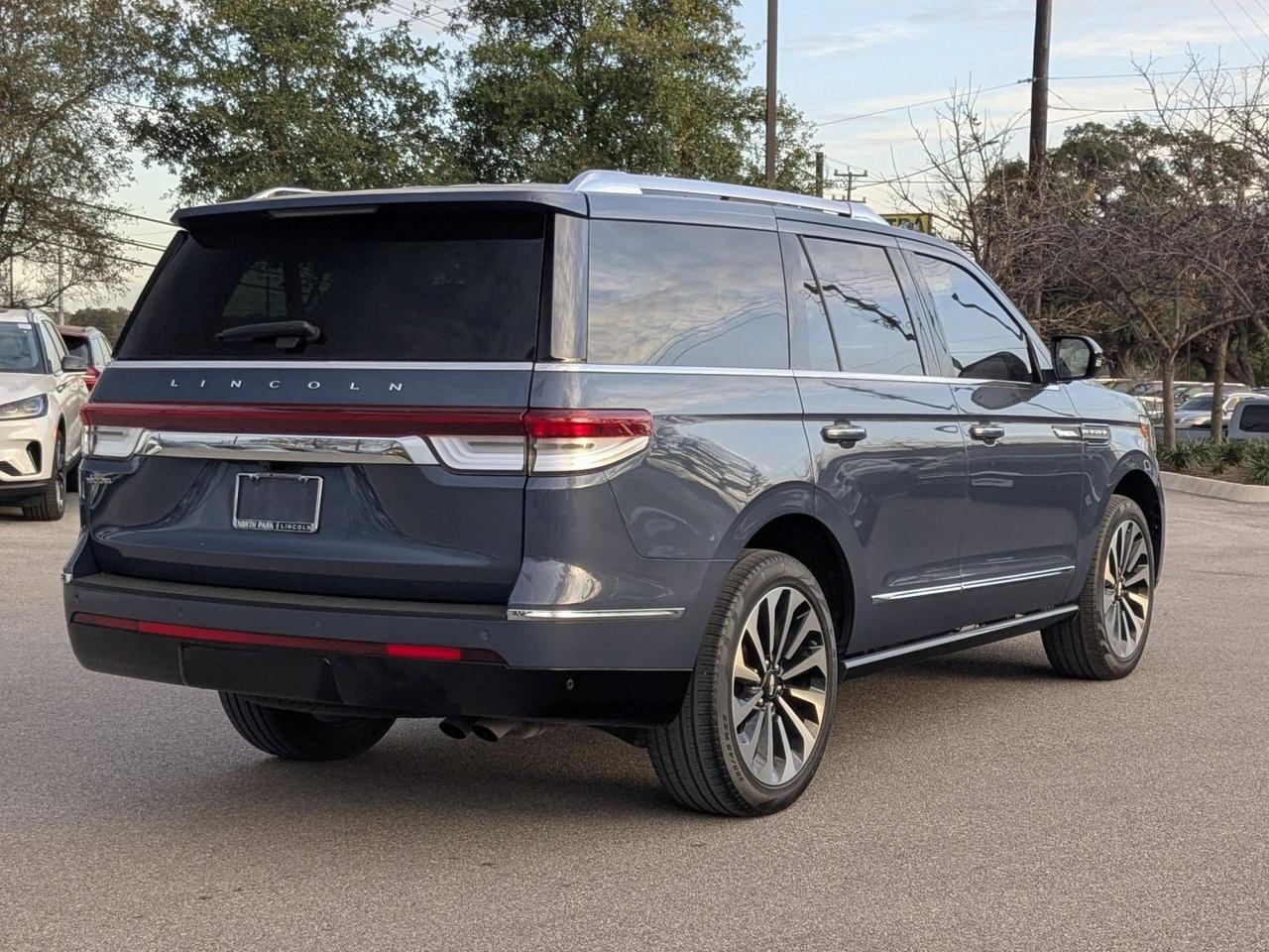 2022 Lincoln Navigator Reserve