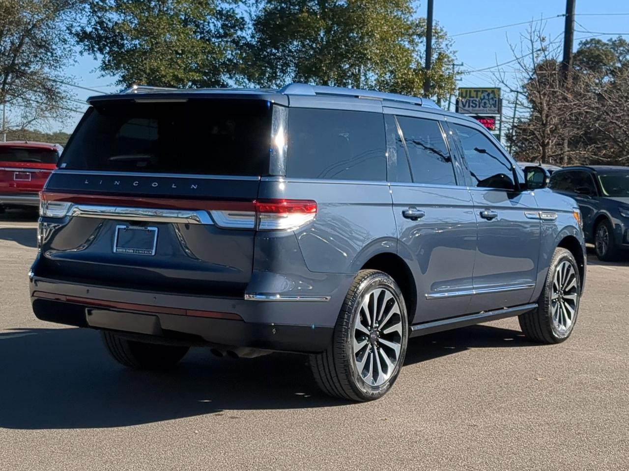 2022 Lincoln Navigator Reserve
