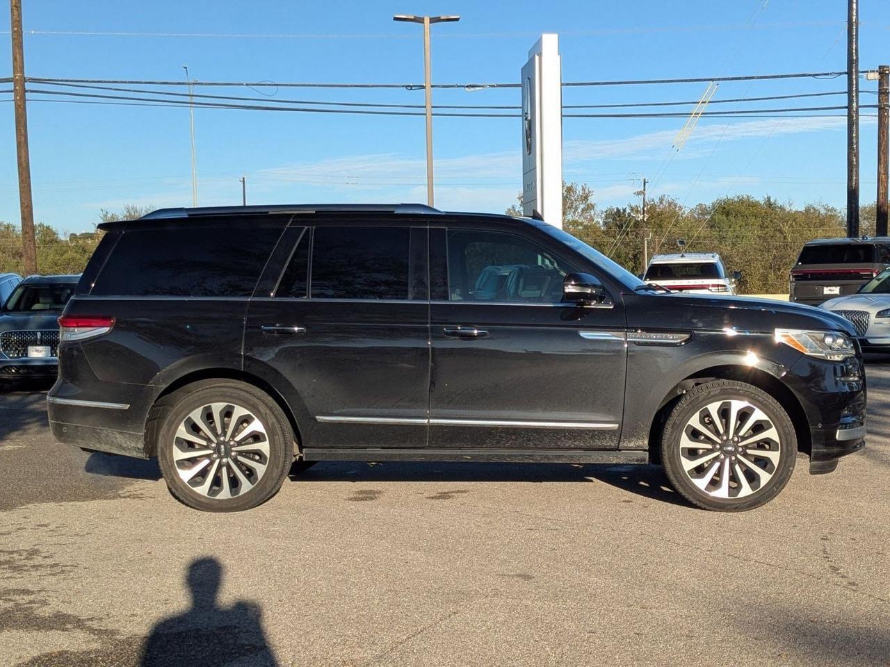 2022 Lincoln Navigator Reserve