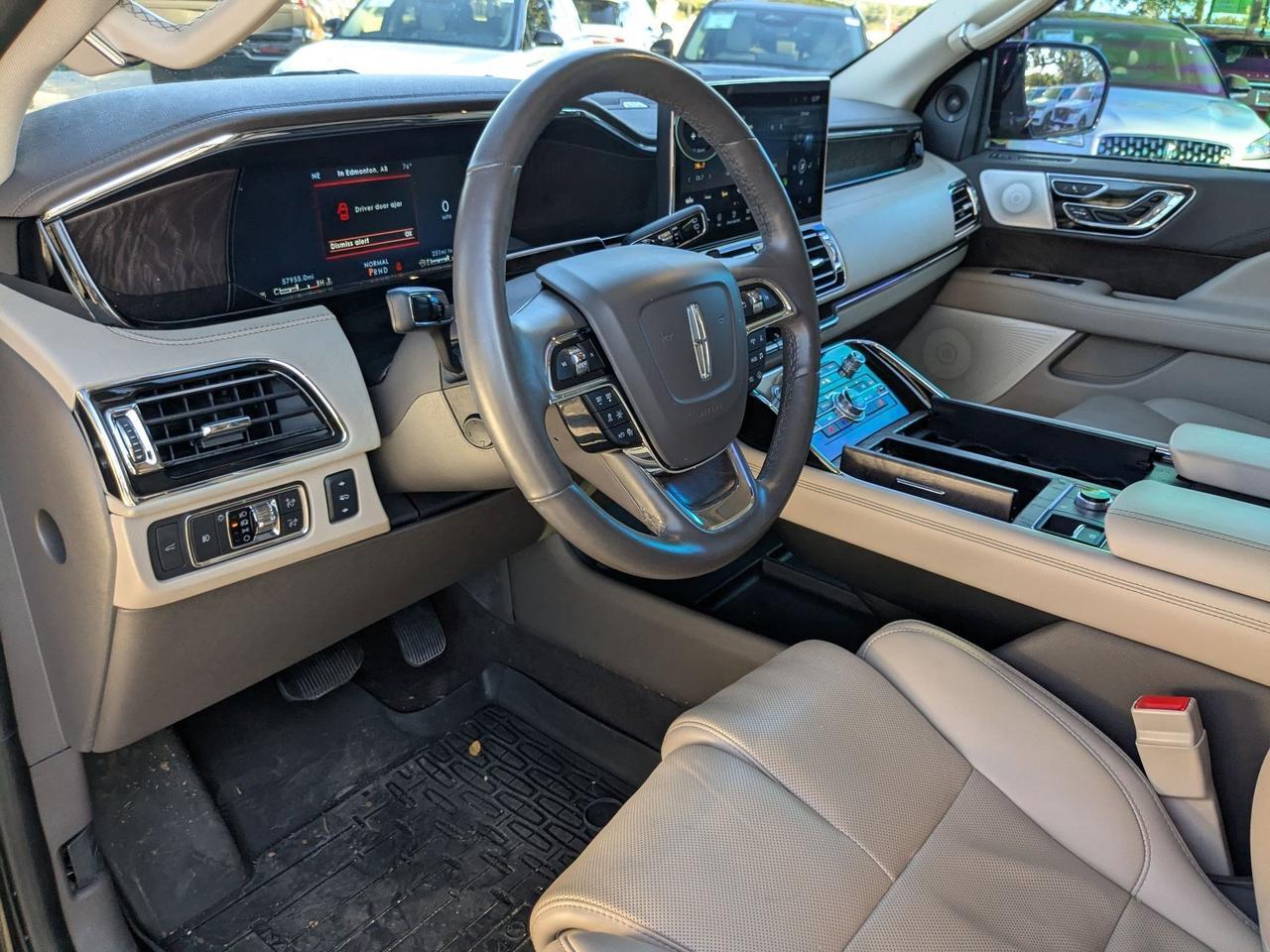 2022 Lincoln Navigator Reserve