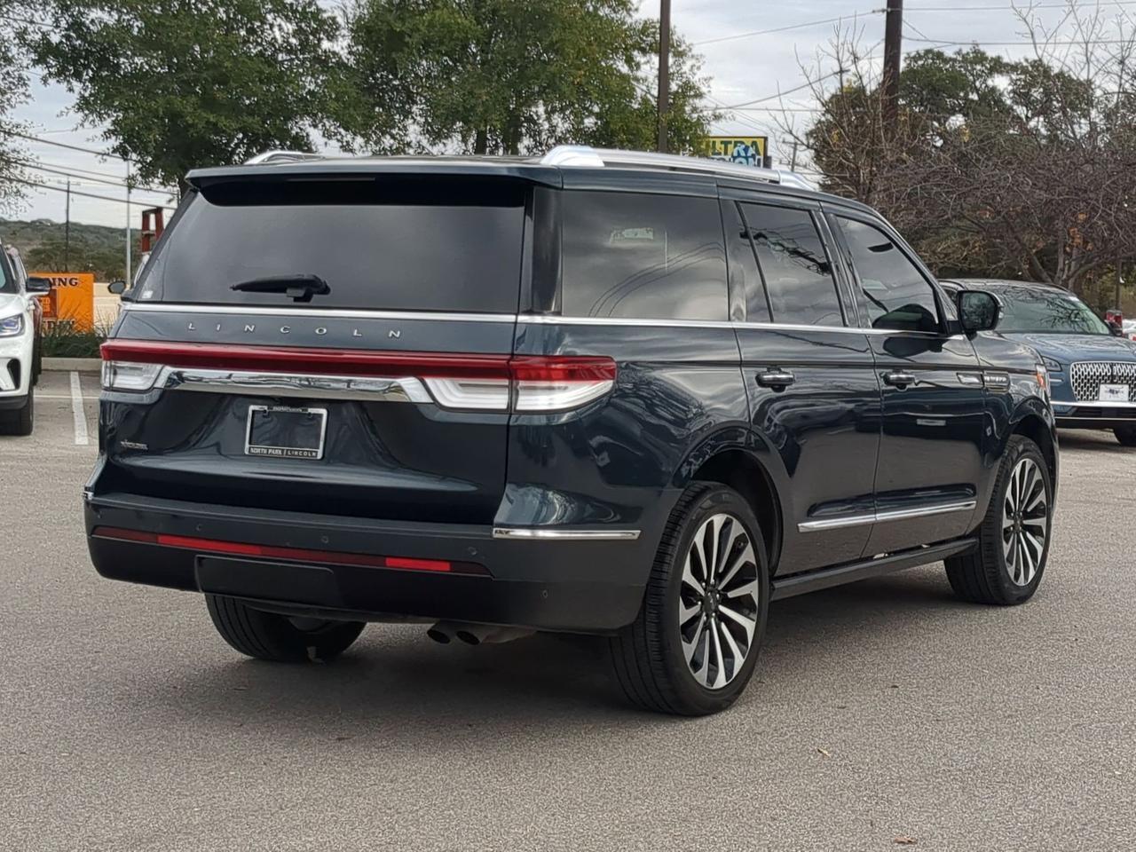 2022 Lincoln Navigator Reserve