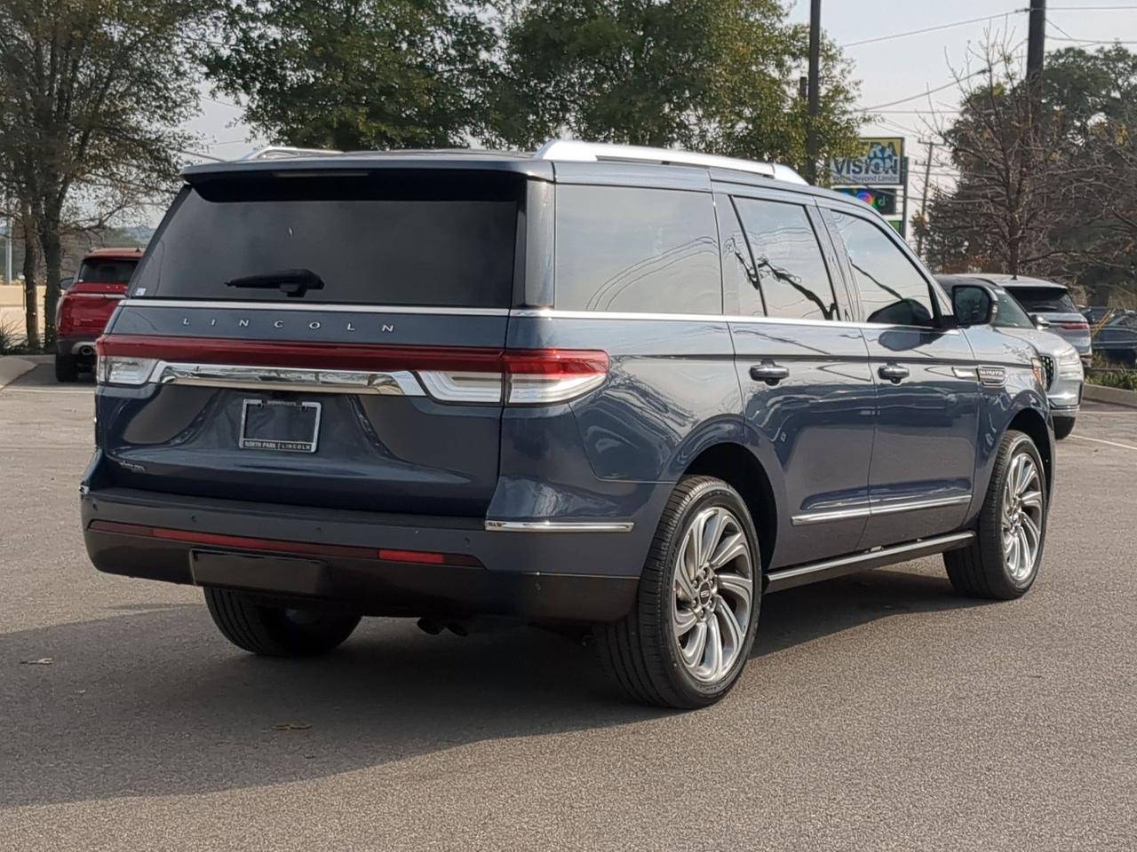 2022 Lincoln Navigator Reserve