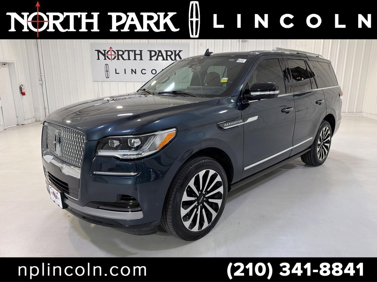2022 Lincoln Navigator