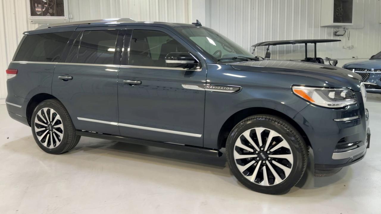 2022 Lincoln Navigator Reserve