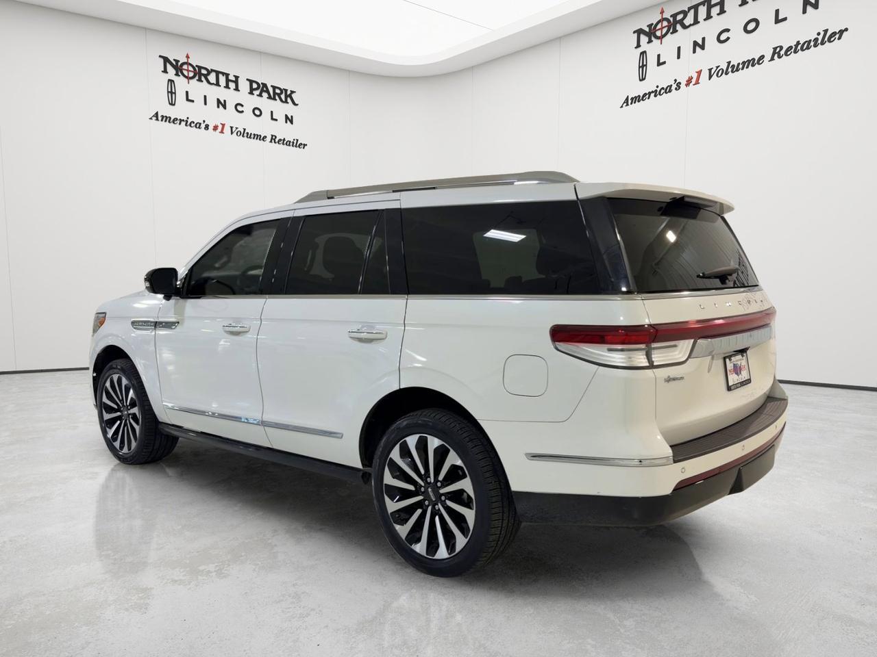 2022 Lincoln Navigator Reserve