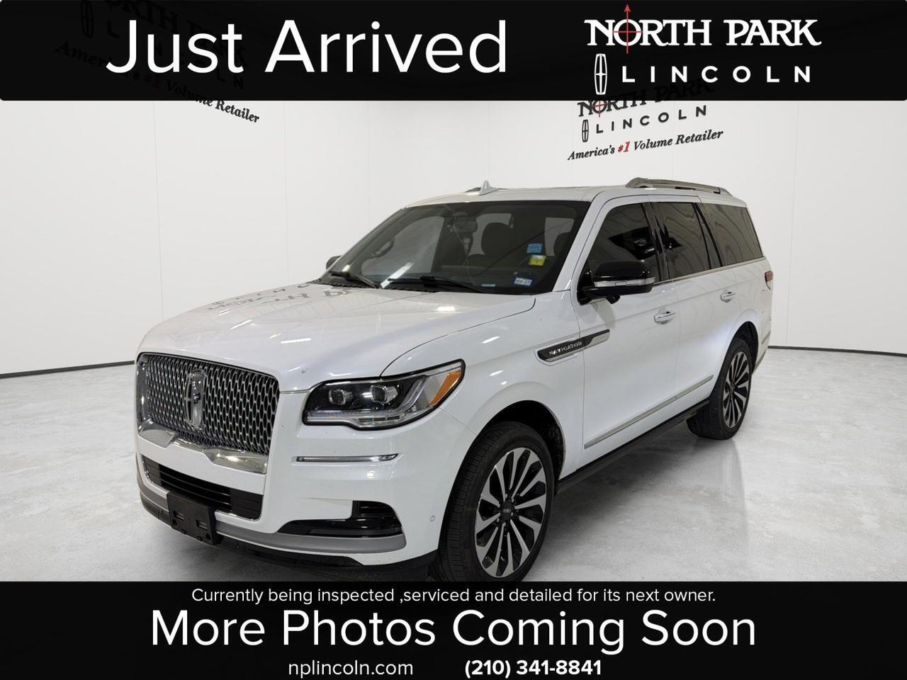 2022 Lincoln Navigator