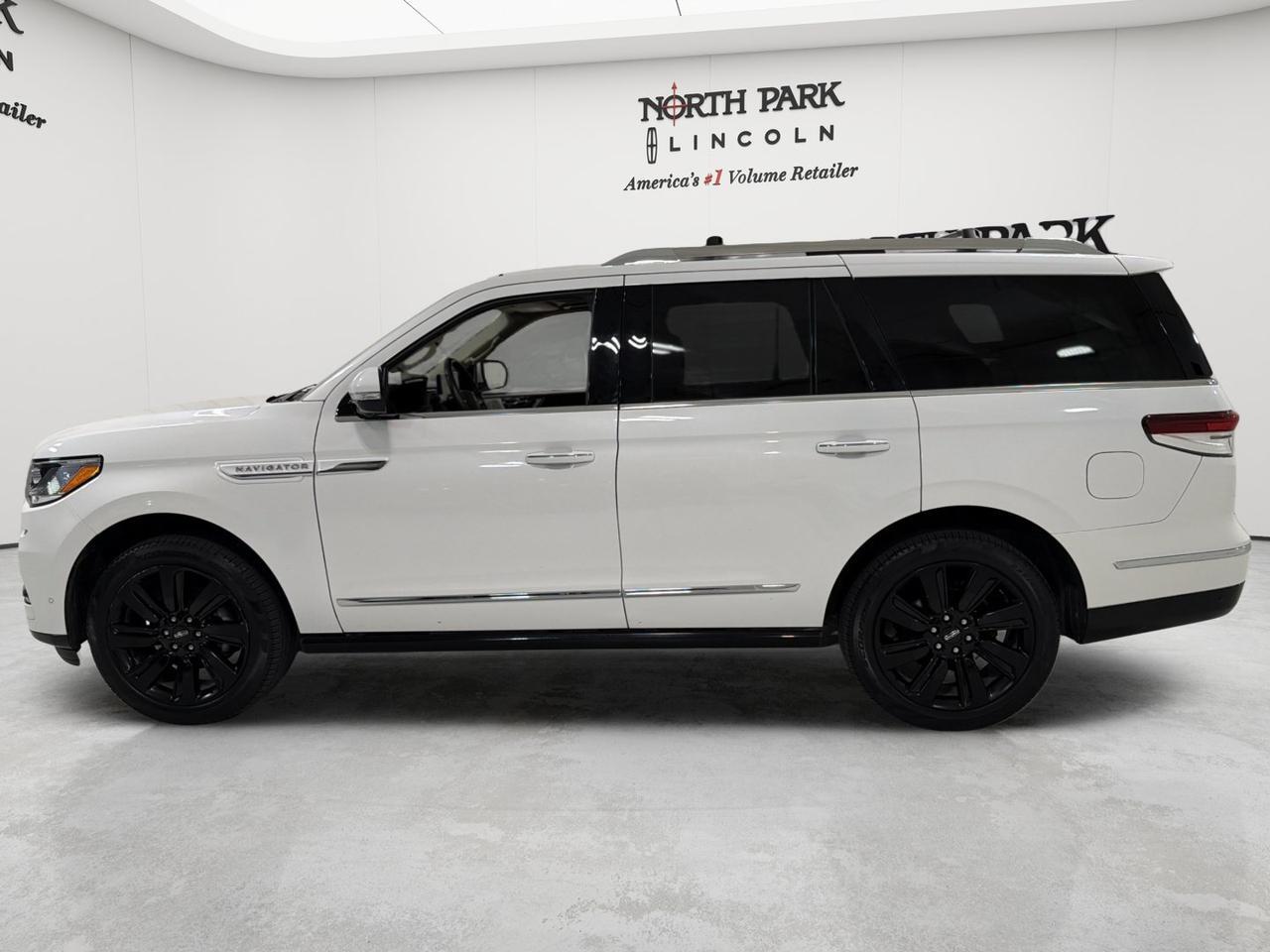 2022 Lincoln Navigator Reserve