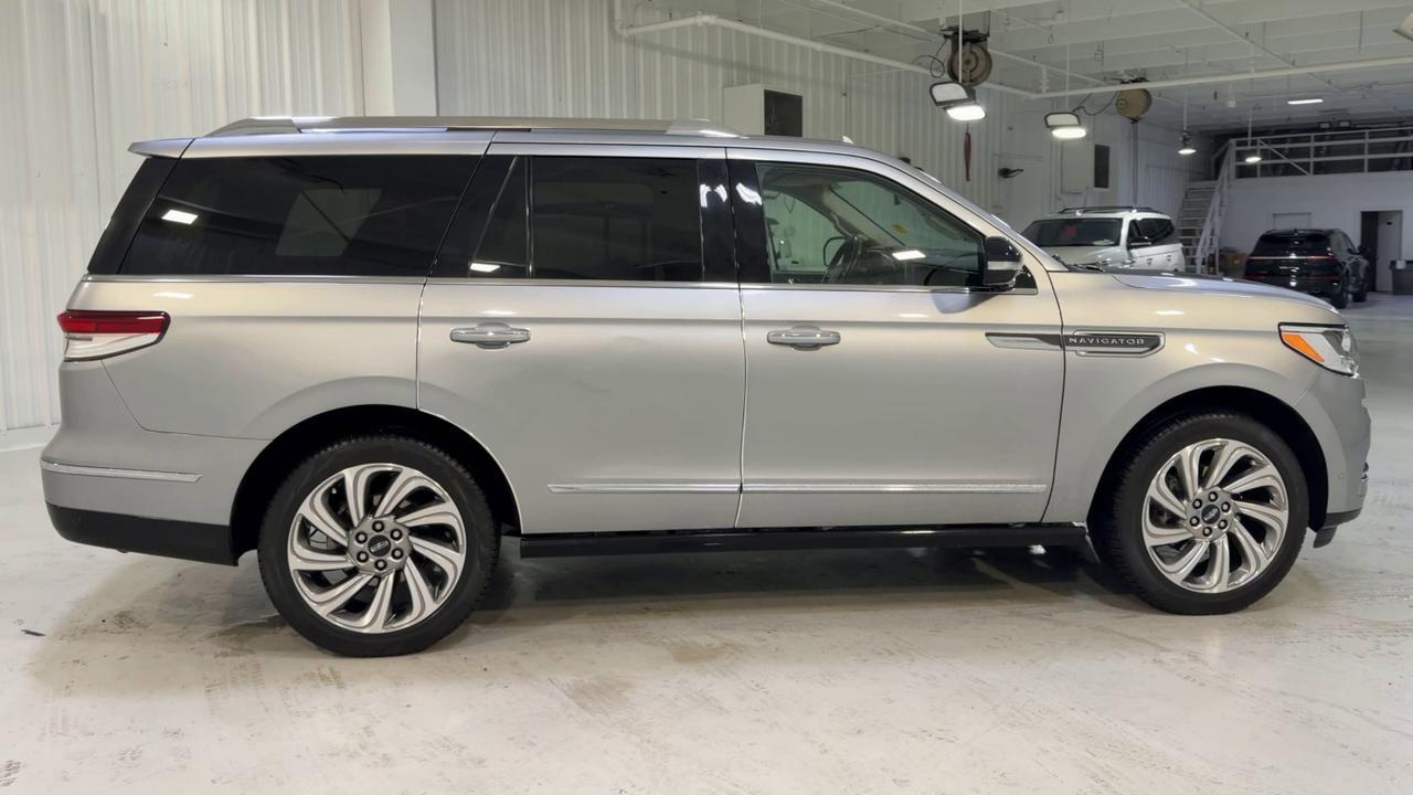 2022 Lincoln Navigator Reserve