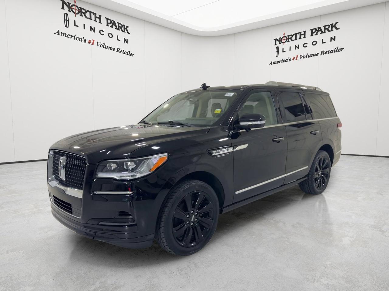 2022 Lincoln Navigator