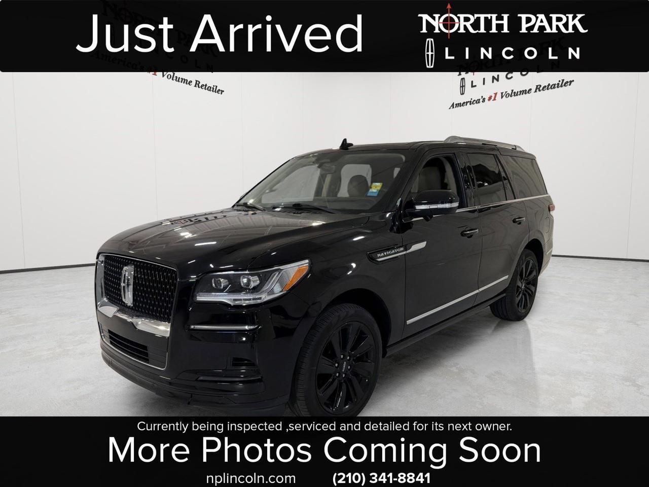 2022 Lincoln Navigator